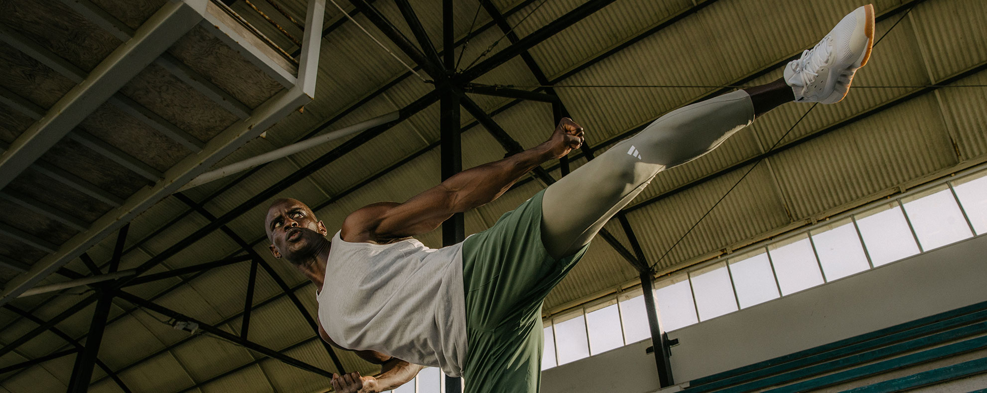 home_lesmills_slide Bodycombat