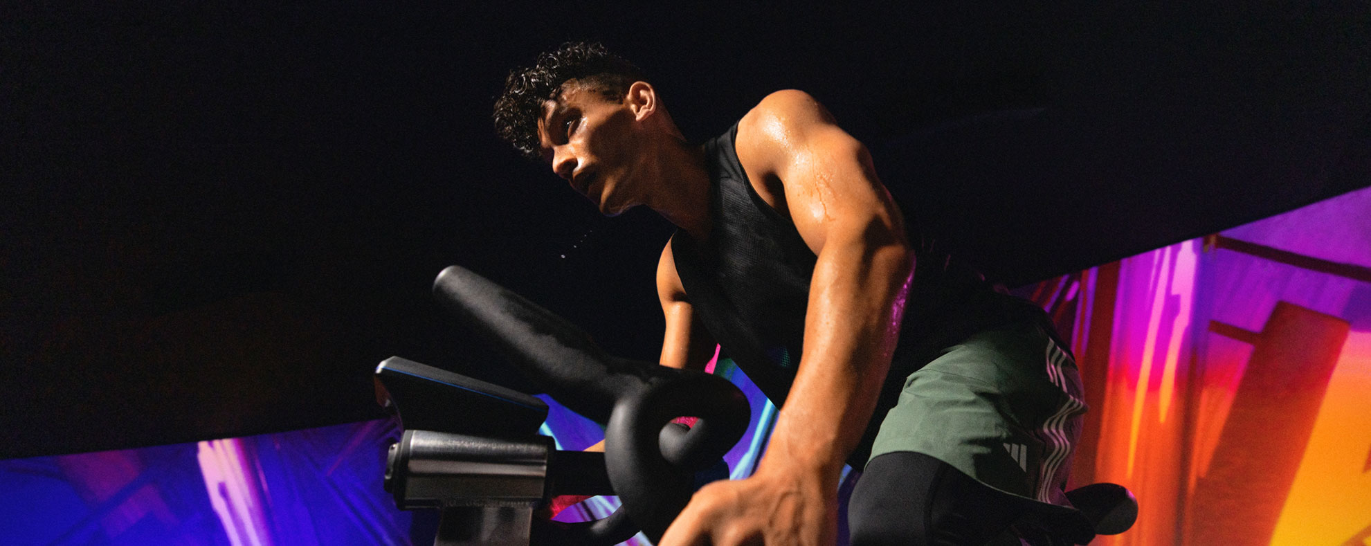 home_lesmills_slide Barre